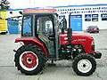 Malotraktor s kab�nou