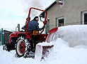 Malotraktor so sne�nou fr�zou